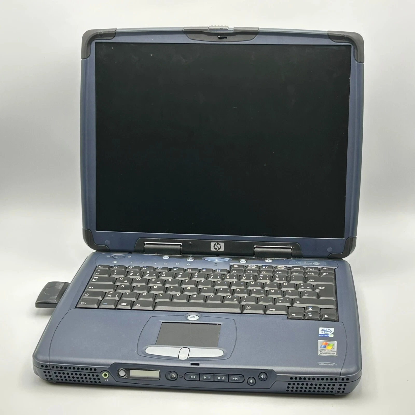 HP Omnibook XE3 Pentium III Retro Notebook