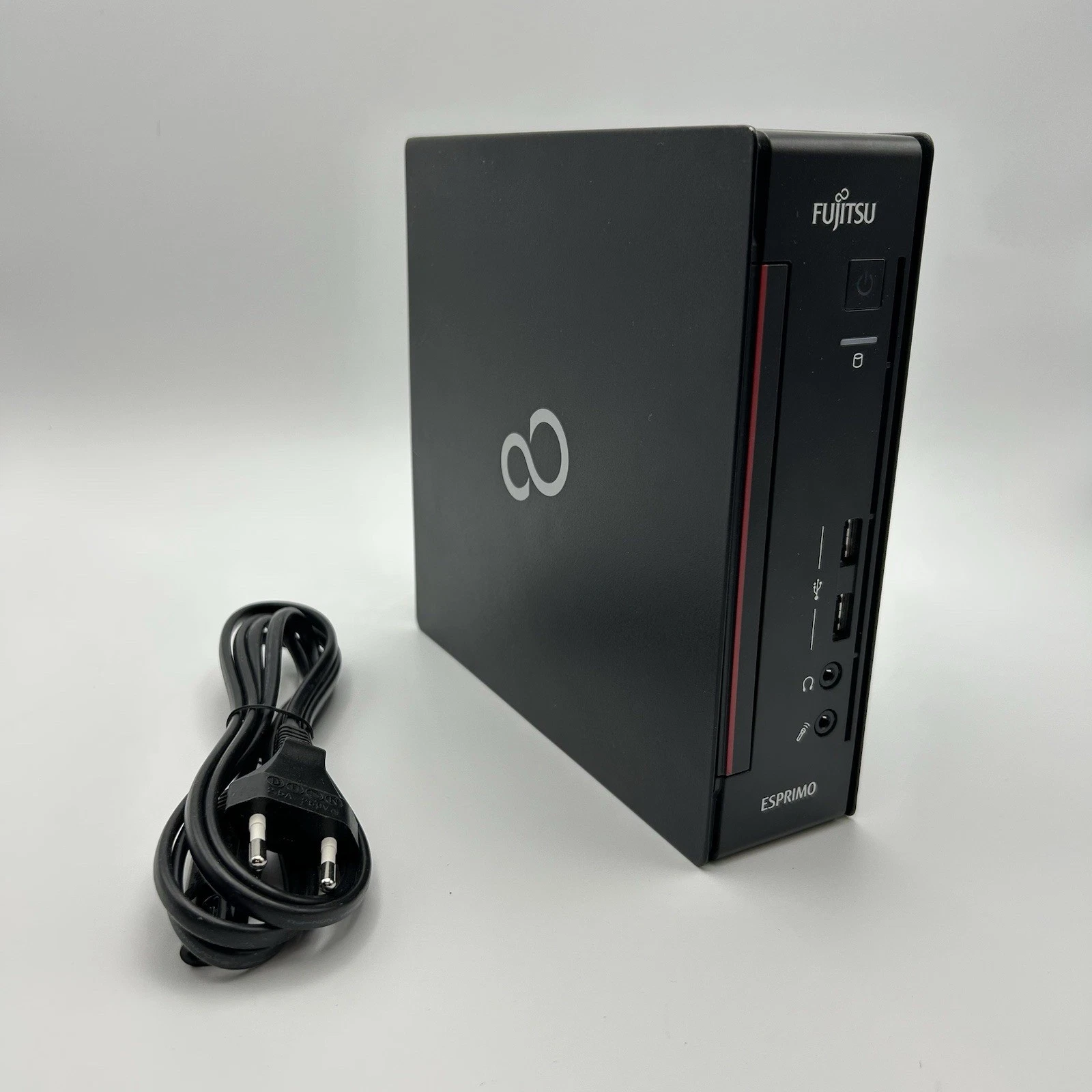 Fujitsu Esprimo Q556/2 Win11 Pro USFF Mini PC