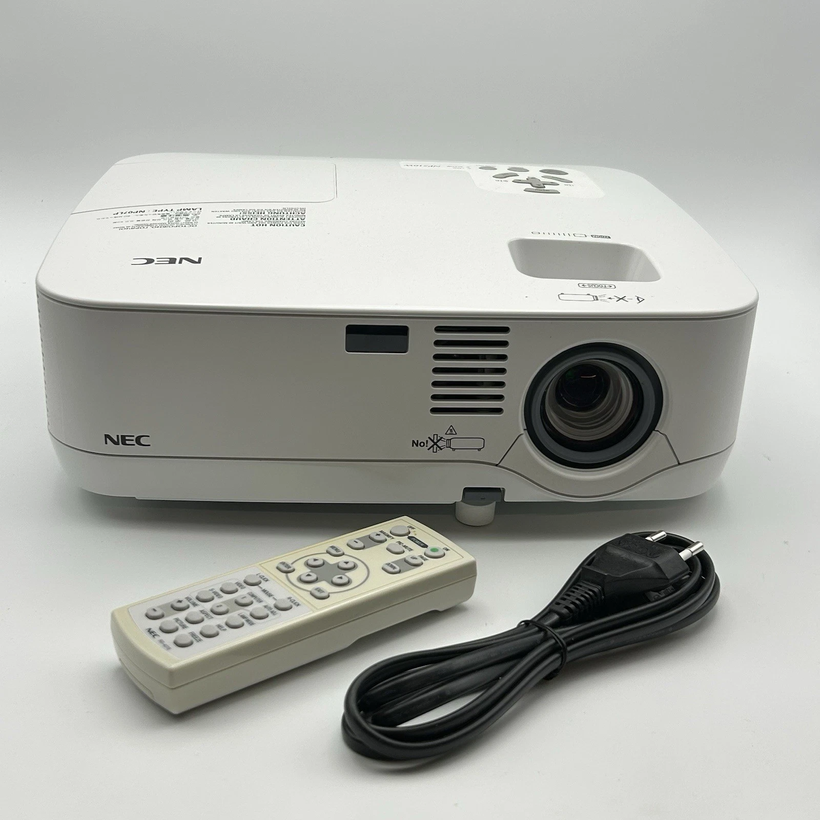 NEC NP510W LCD Projector Beamer