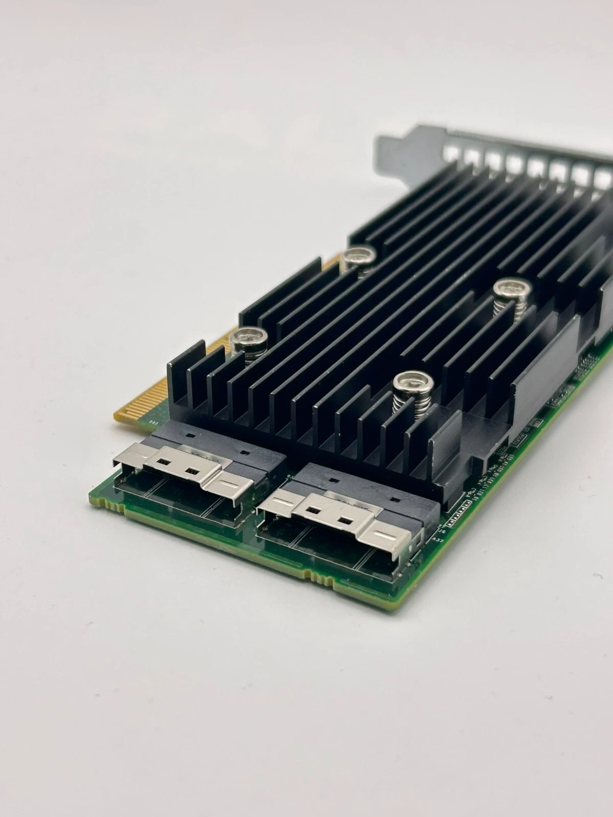 Dell UCEA-200 235NK PowerEdge PCIe NVMe SSD Extender